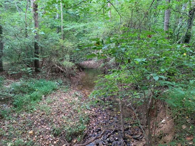 Image for 1933 Wards Ferry Rd, Lynchburg, VA 24502