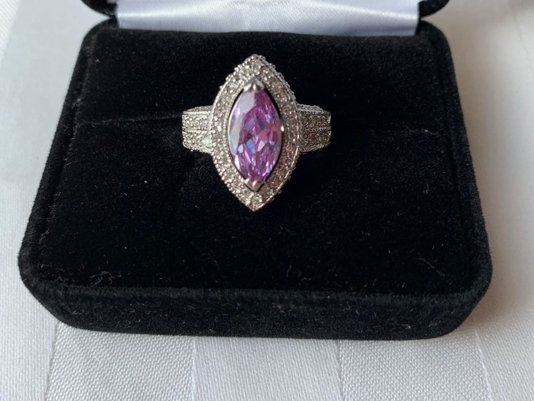 Image for Wailua Homesteads Jewelry and More (Seller Managed) Auction 10/23