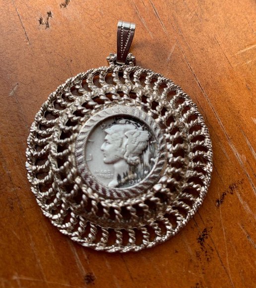 Image for Wailua Homesteads Jewelry and More (Seller Managed) Auction 10/23