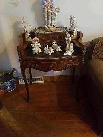 Image for Online Estate Auction of Shirley Grindstaff -- Over 60 Years of Collecting