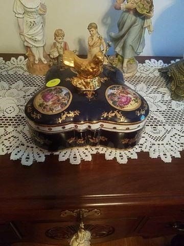 Image for Online Estate Auction of Shirley Grindstaff -- Over 60 Years of Collecting