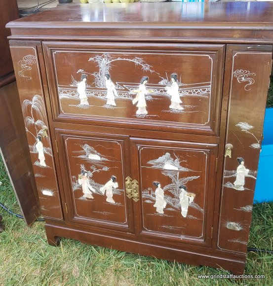 Image for July 4th Live Auction Selling from Rhoads Estate of Richmond VA