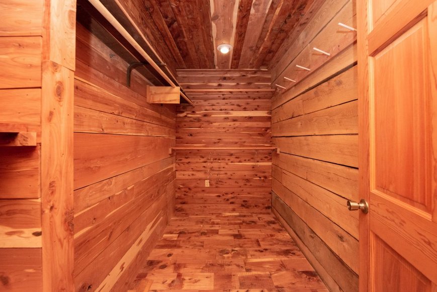 Image for Immaculate 3 BR/3 BA Log Home on 8.4 +/- Acres Only Minutes from Lake Anna in Louisa County, VA