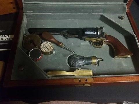 Image for Sportsman and Collectibles Live Auction in Mechanicsville VA 23116