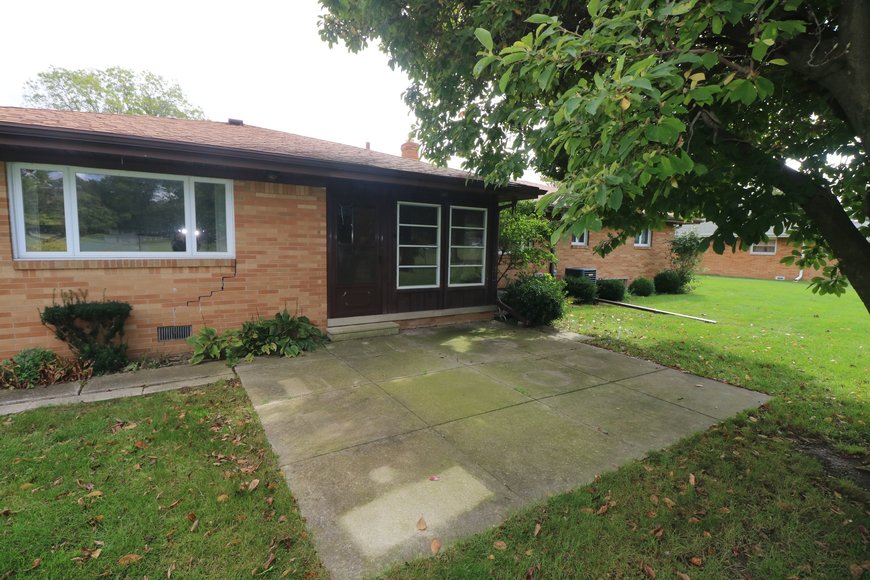 Image for MINIMUM BID AUCTION $70,000 - 1524 Eaton Drive