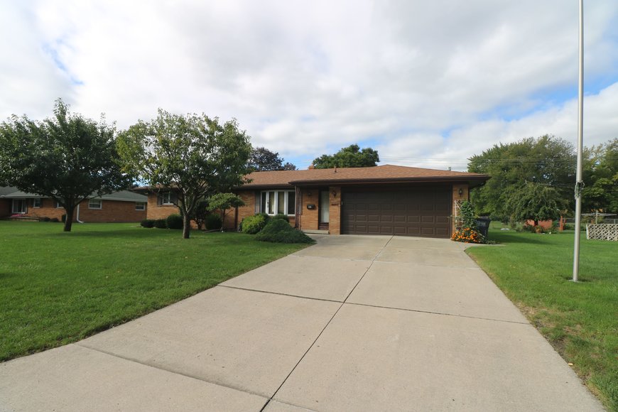 Image for MINIMUM BID AUCTION $70,000 - 1524 Eaton Drive