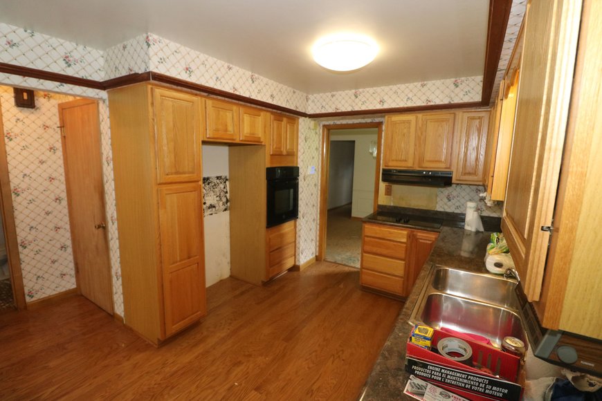 Image for MINIMUM BID AUCTION $70,000 - 1524 Eaton Drive