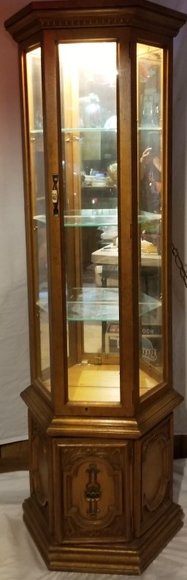 Image for Giddings Online Estate Auction #2