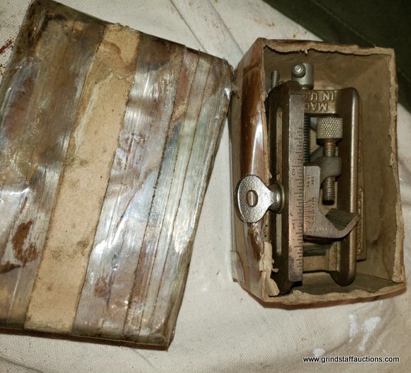 Image for Large Sportsman Auction