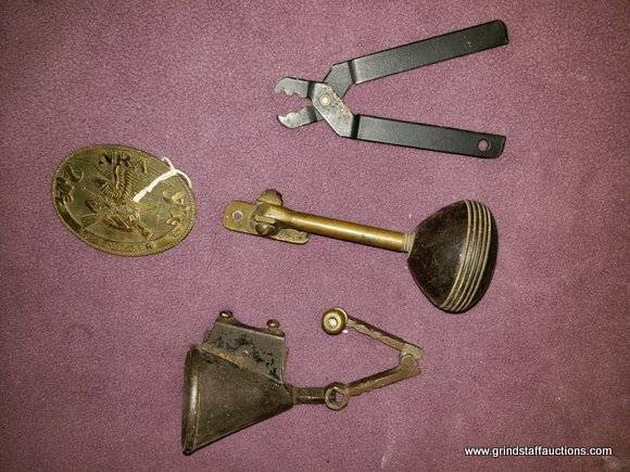 Image for Large Sportsman Auction