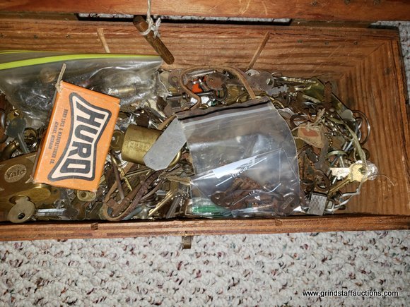 Image for Large Sportsman Auction