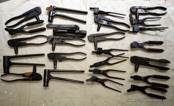 Image for Large Sportsman Auction