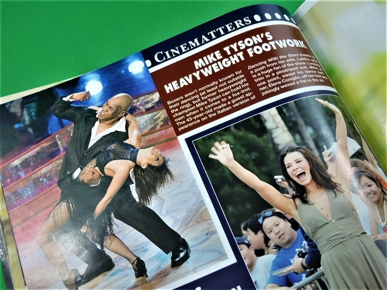 Image for HELLO CANADA WEEKLY - THE QUEEN CELEBRATES HER DECADES ON THE THRONE