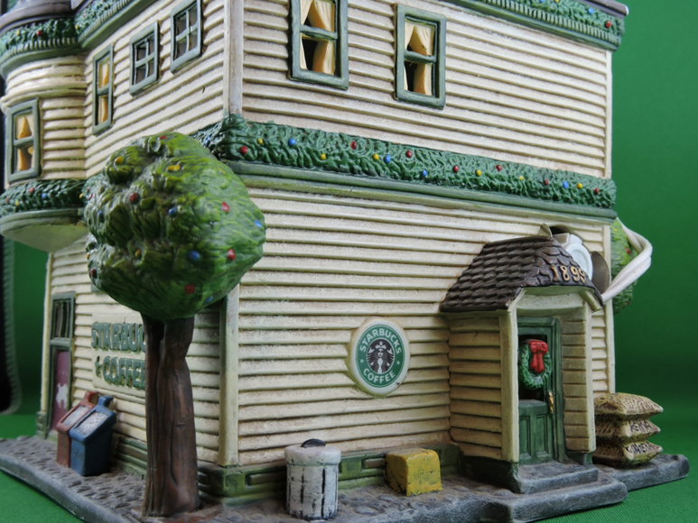 Image for STARBUCKS - Rare Light Up Festive Coffee House