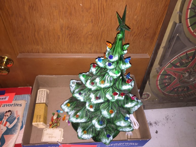 Image for Furniture, Collectibles, Household-Farlin