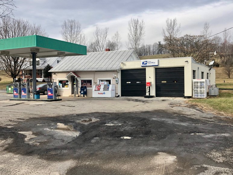 Image for Operational Convenience Store/Fuel/Post Office in Augusta County, VA--ONLINE ONLY BIDDING!!