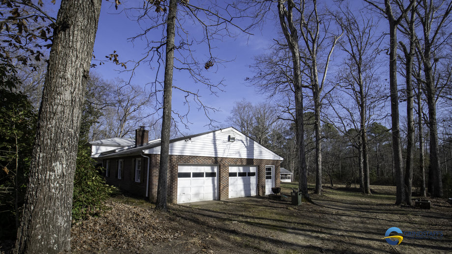 Image for Live On-Site Real Estate & Personal Property Auction Hanover Co. Va. Home on 10+ Acres Jan. 18th @ 10AM