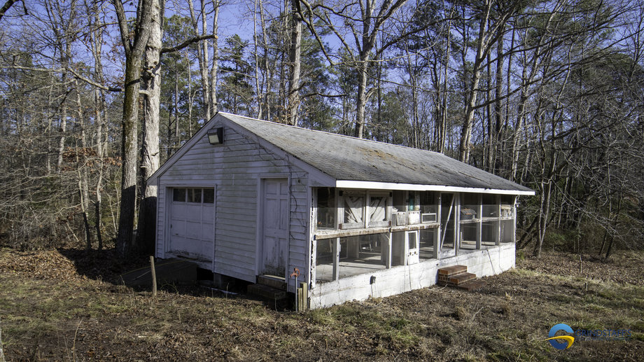 Image for Live On-Site Real Estate & Personal Property Auction Hanover Co. Va. Home on 10+ Acres Jan. 18th @ 10AM