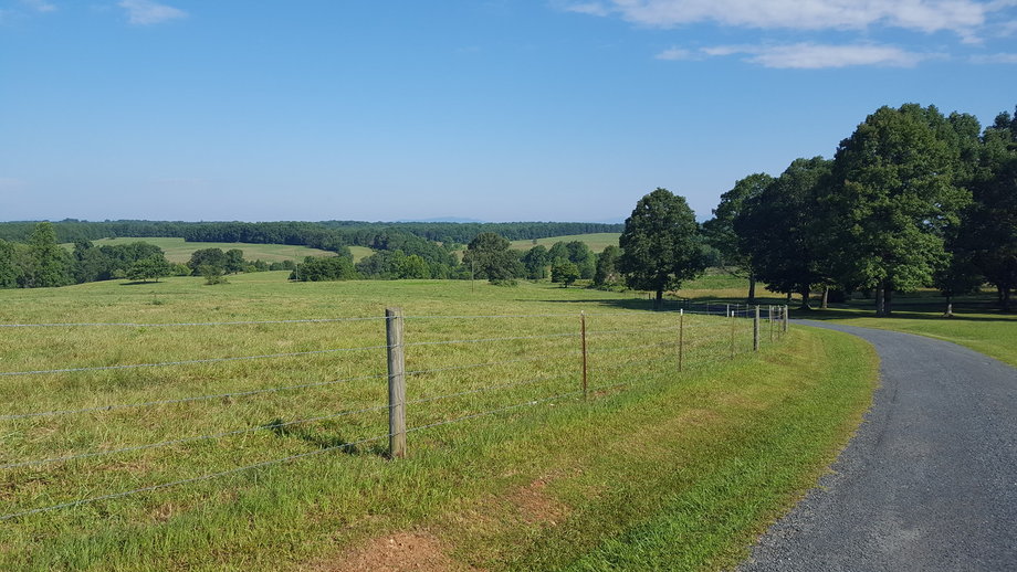 Image for 224 Acre Farm offered in 3 Tracts
