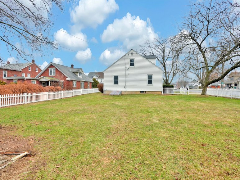 Image for 333 East Oak Street - Palmyra, PA 17078