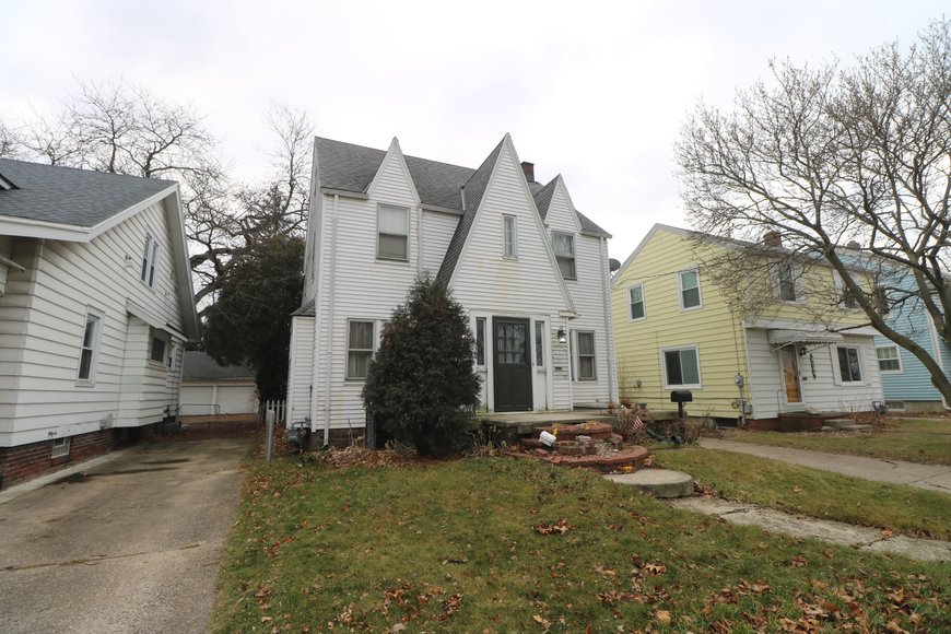 Image for ABSOLUTE AUCTION! 1367 Glenview Road