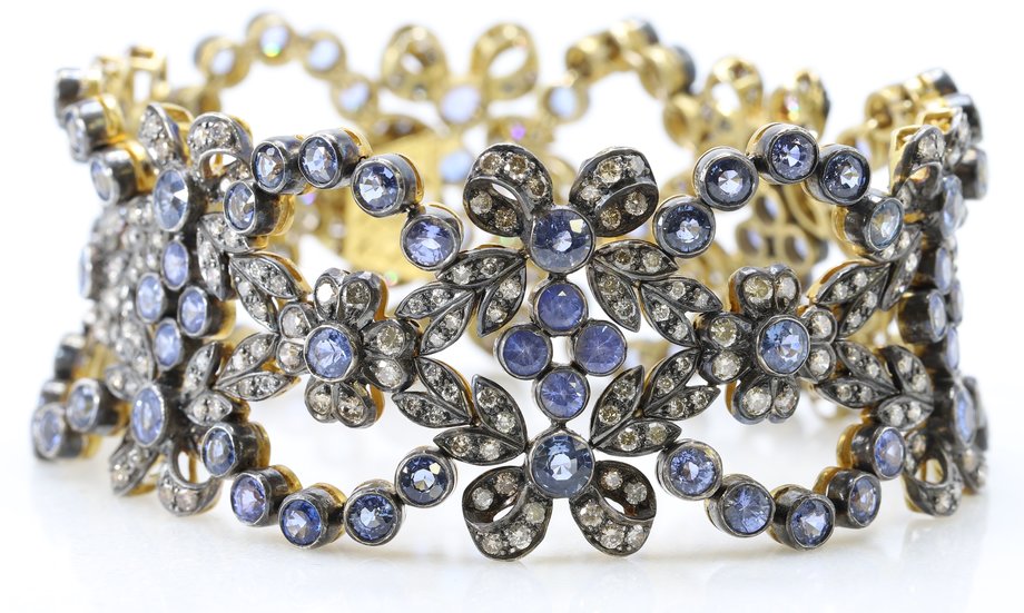 Image for Luxury Jewelry | January 28, 2020 at 1:00 PM