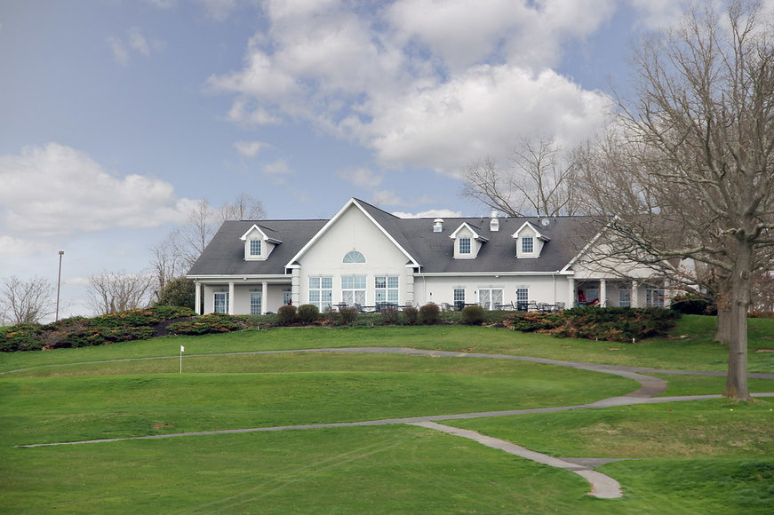 Pulaski Country Club 18Hole Golf Course and Clubhouse on 146 Acres