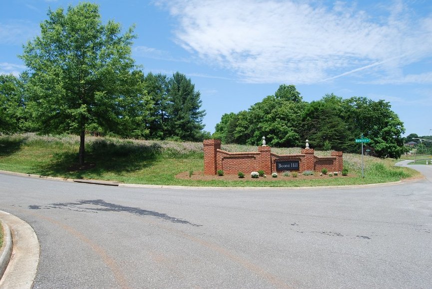 Image for 11 Tracts in the Lynchburg Area incl. Commercial Tract near Walmart in Madison Heights, Residential Lots in the Boonsboro Area, & More