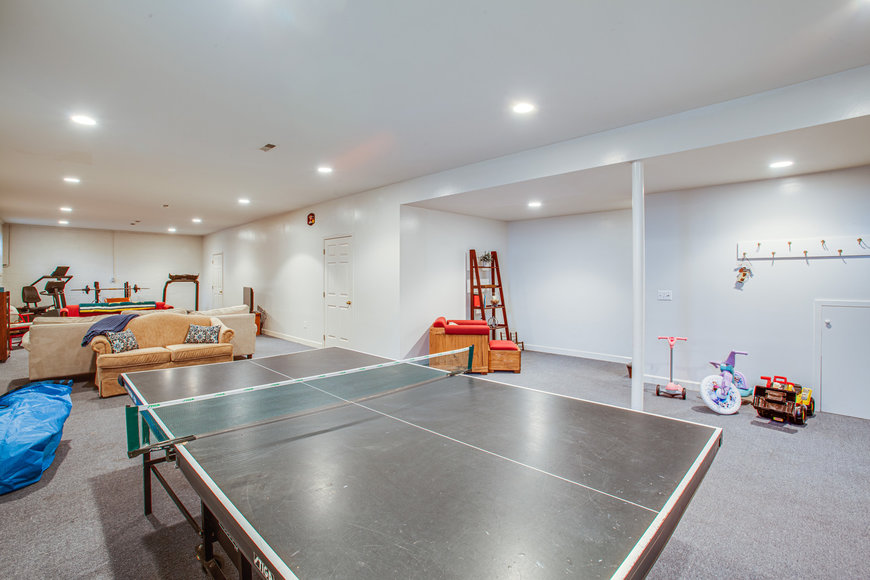 Image for Magnificent 6 BR/5 BA Estate Home on 12.3 +/- Acres in Augusta County, VA