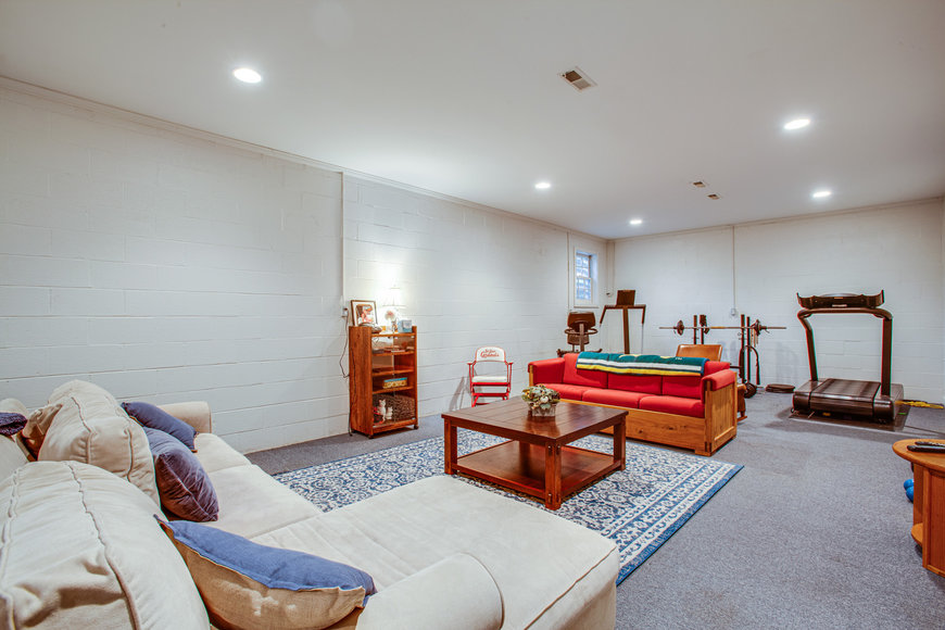 Image for Magnificent 6 BR/5 BA Estate Home on 12.3 +/- Acres in Augusta County, VA