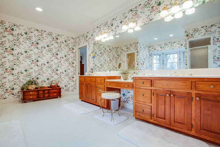 Image for Magnificent 6 BR/5 BA Estate Home on 12.3 +/- Acres in Augusta County, VA