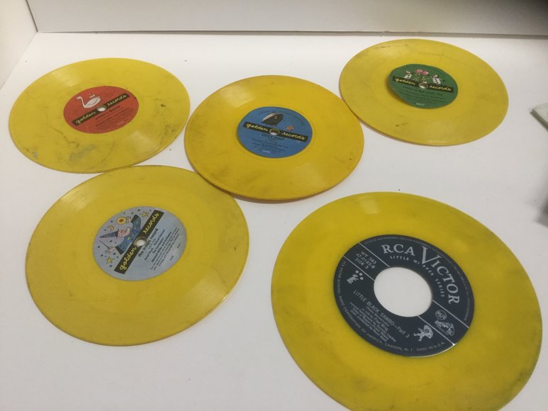 Image for `17 Ford Focus, Furniture, Collectibles, Household