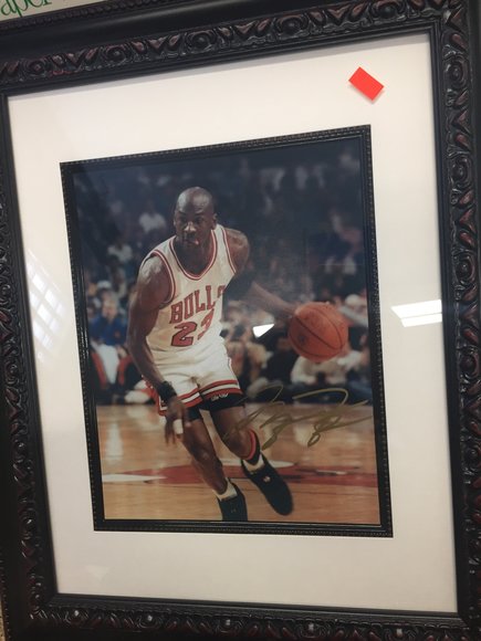 Image for `17 Ford Focus, Furniture, Collectibles, Household