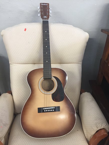 Image for `17 Ford Focus, Furniture, Collectibles, Household