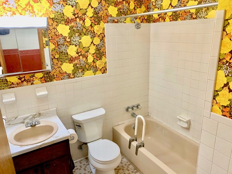 Image for Well Maintained 4 BR/3 BA Home in Highly Desirable Northwest Leesburg, VA