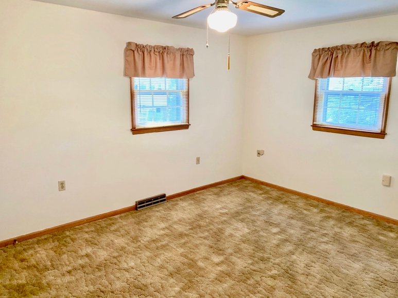 Image for Well Maintained 4 BR/3 BA Home in Highly Desirable Northwest Leesburg, VA