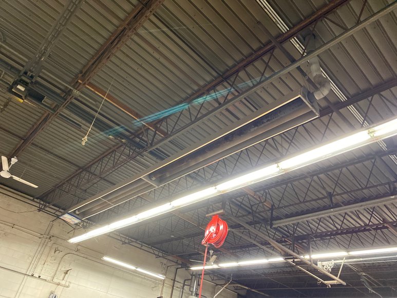 Image for Car lifts, tools-Shawano