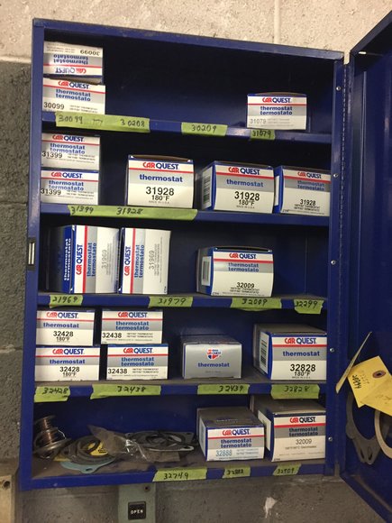 Image for Car lifts, tools-Shawano