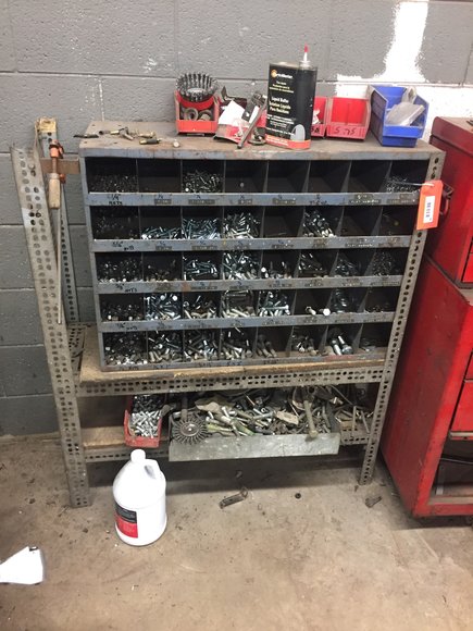 Image for Car lifts, tools-Shawano