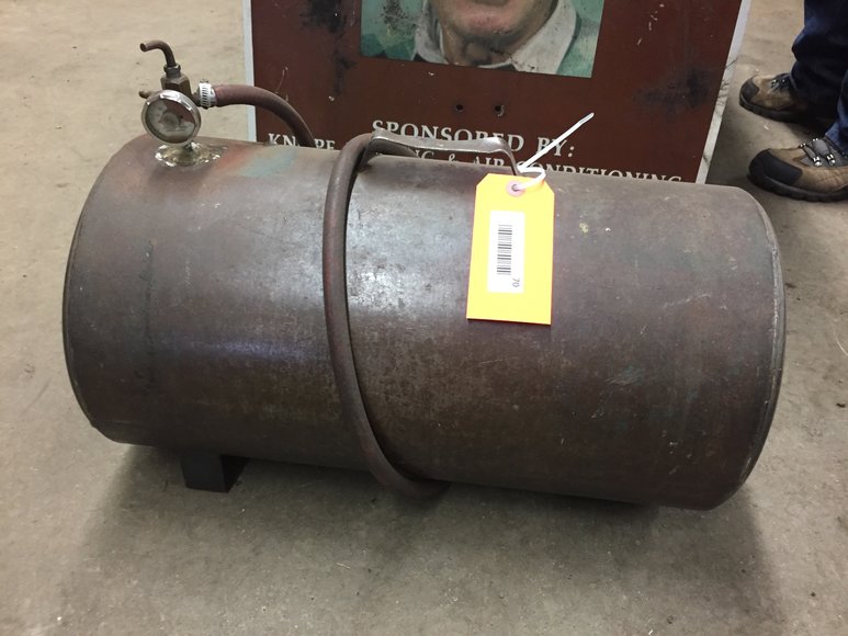 Image for Car lifts, tools-Shawano