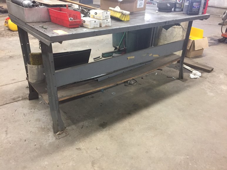 Image for Car lifts, tools-Shawano