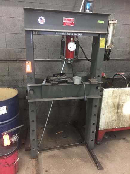 Image for Car lifts, tools-Shawano