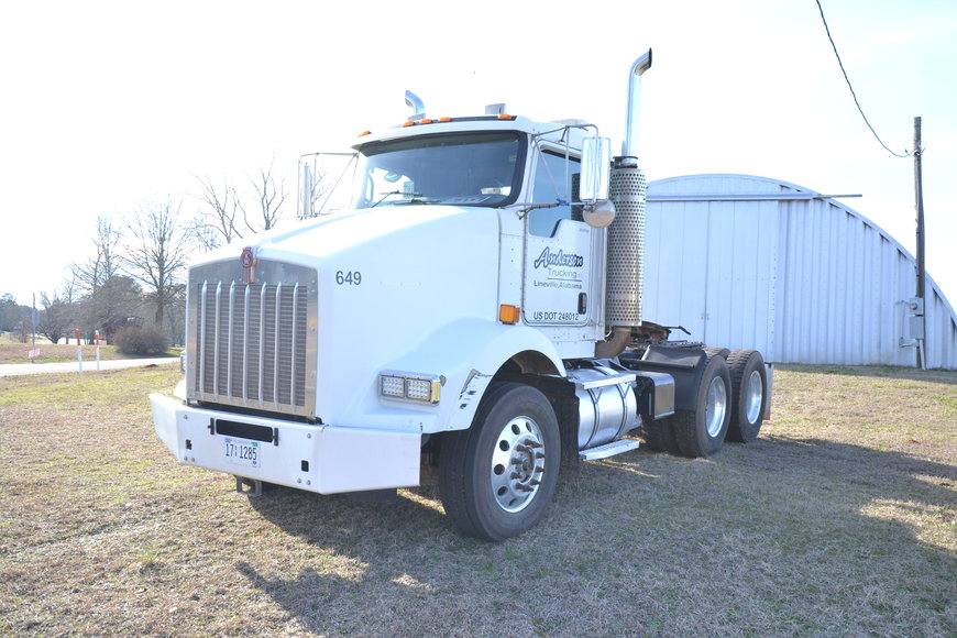 Image for 2006 Kenworth T-800B