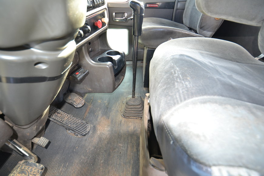 Image for 2006 Kenworth T-800B