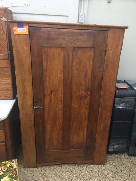 Image for Furniture, Household - MAIN OFFICE Back HALF