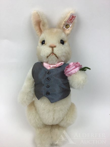 Image for Steiff, German & Artist Bear | March 10, 2020