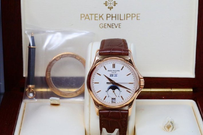 Image for Royal Artifacts,Fine Jewelry & Timepieces