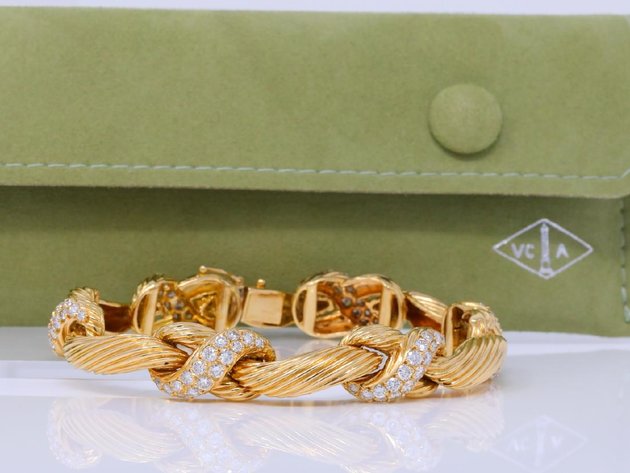 Image for Royal Artifacts, Jewelry & Luxury Timepieces