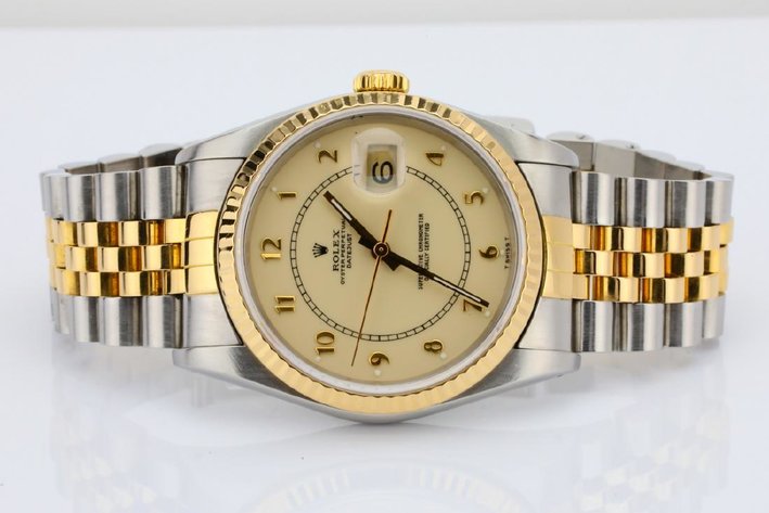 Image for Royal Artifacts of Vietnam & Fine Jewelry