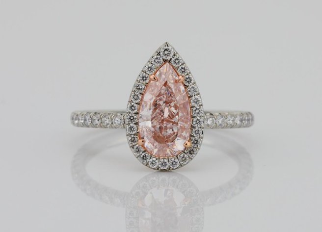 Image for Royal Artifacts of Vietnam & Fine Jewelry